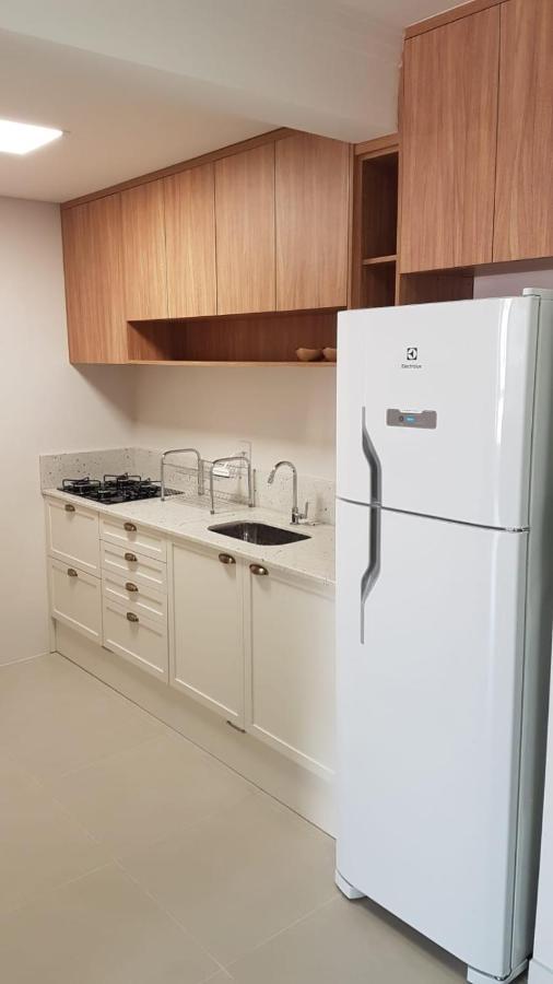 Apartamento De Alto Padrao A 200 Metros Na Praia Dos Ingleses Em Florianopolisアパートメント エクステリア 写真